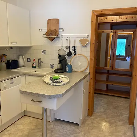 With Garden, Cleaning Included Apartment *